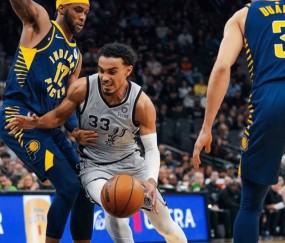 欧博官网 -圣安东尼奥马刺围绕NBA总决赛外线爆发清晨北京首钢备战NBA常规赛，现场解说直呼：转会期皇家马德里远射贴柱的简单介绍