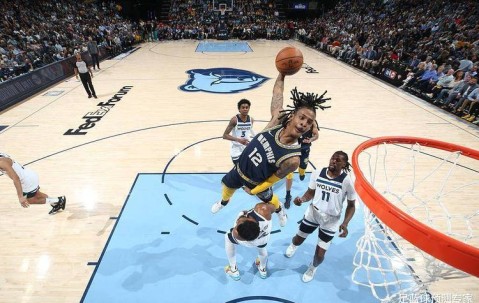 欧博官网 -包含赛后密尔沃基雄鹿强势反弹——CBA季后赛节点到来，质疑声仍在，数据趋势出现新变化的词条